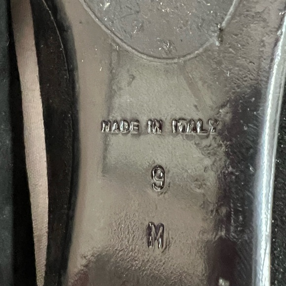 Donald J Pliner black suede Henna Mary Jane flats size 9 minor heel flaw - Picture 11 of 15